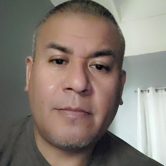 Meet your Posher, Pablo - Picture 4 of 8